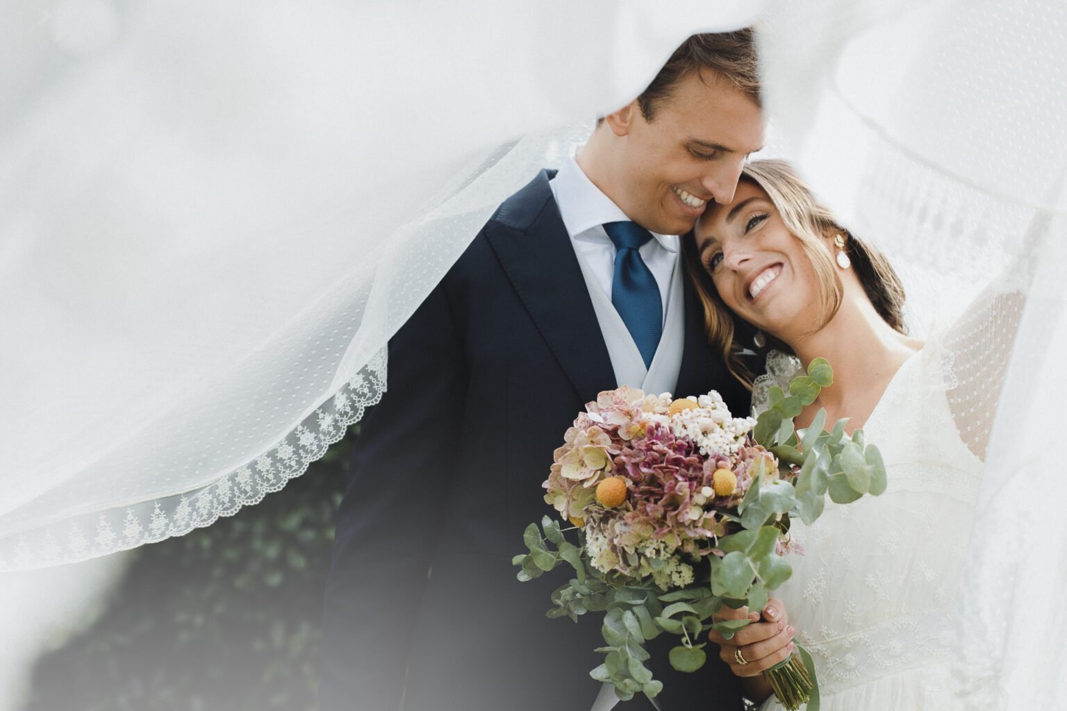 Fotografía y vídeo de boda en Pazo da Golpelleira, Pontevedra, por Paula Polaride, fotógrafo de Vigo y Galicia, España.